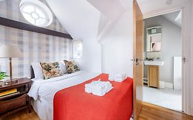 Sunny Loft In Center Of London